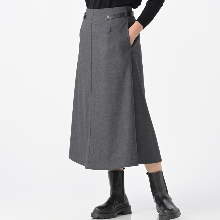 H.HOLIDAY フェイクレザーベルトデザインフレアスカート