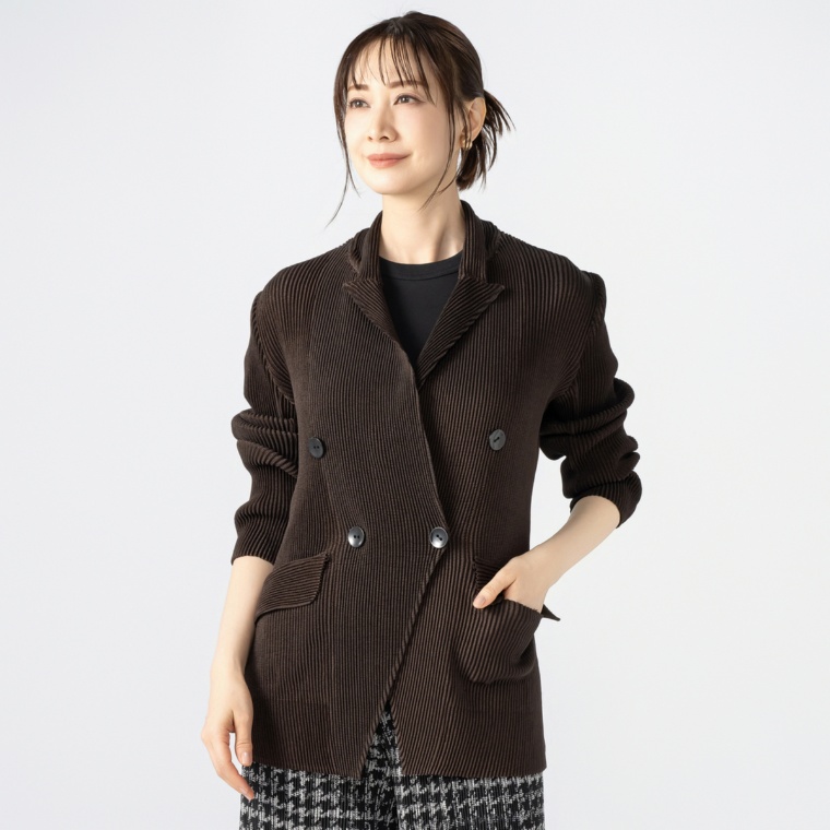 SPECCHIO シャトルプリーツピークドジャケットネット限定カラー