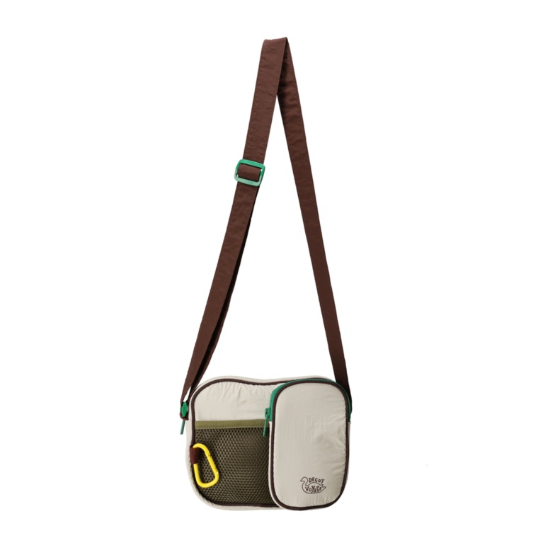 DECOY VOYAGE トラベルマルチバッグ