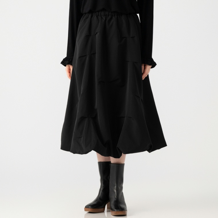&LOVE タックバルーン撥水スカート