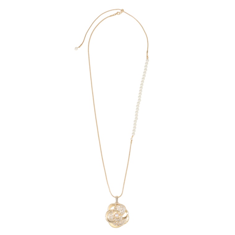 ルナジュメール スライドルーペ付ロングネックレス