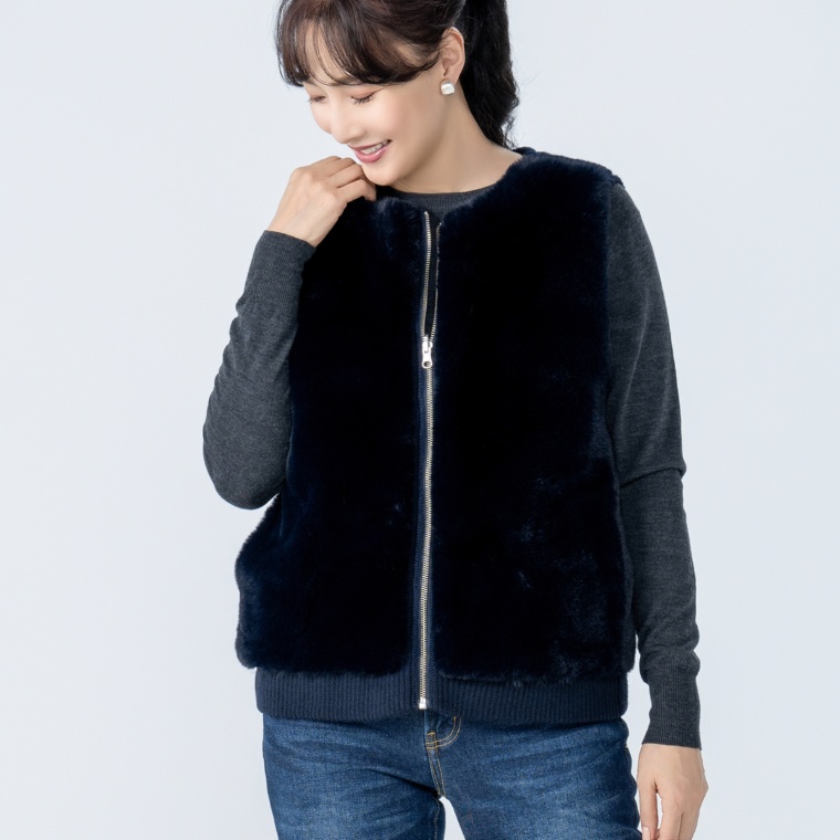 インベルナーレ ダウンエコファーリバーシブルベスト