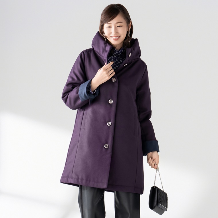 PCD 構築的スタンドカラーのモダン配色中わたコート