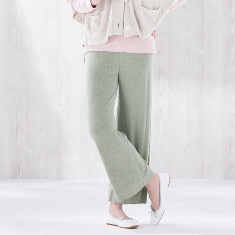 attaca 腹巻付きワイドパンツ