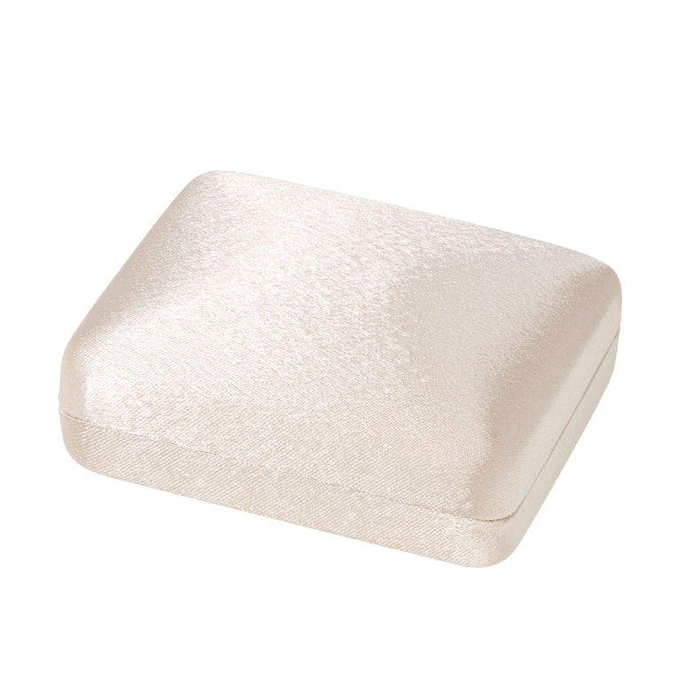 持ち運びに便利なイヤリング/ピアスケース 日本製