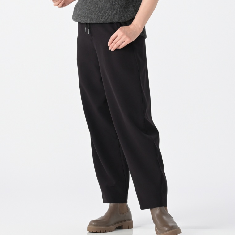 calma フォルムを楽しむ コクーンシルエットパンツ