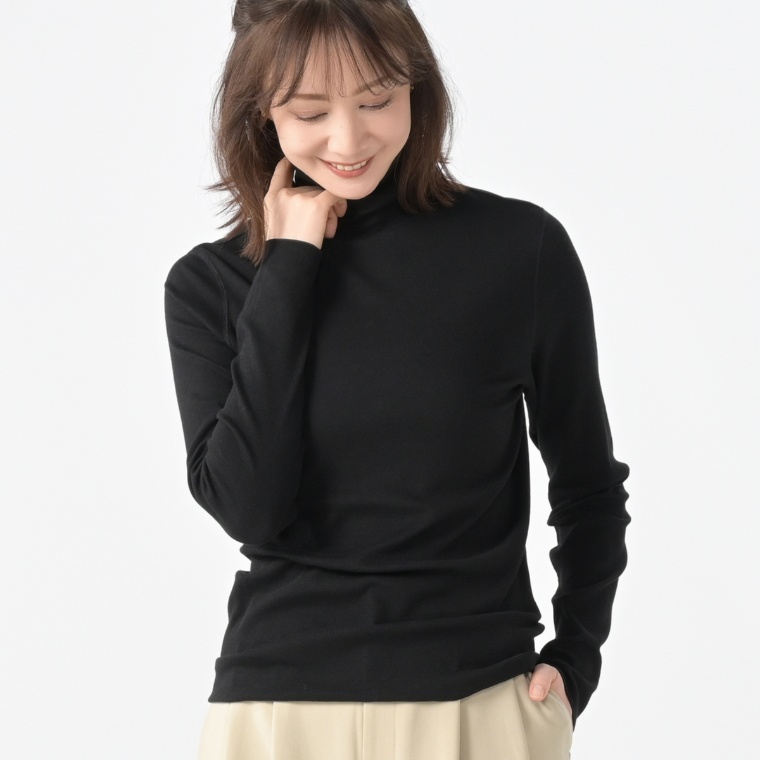 UNFILO コットンカシミヤ混タートルネック