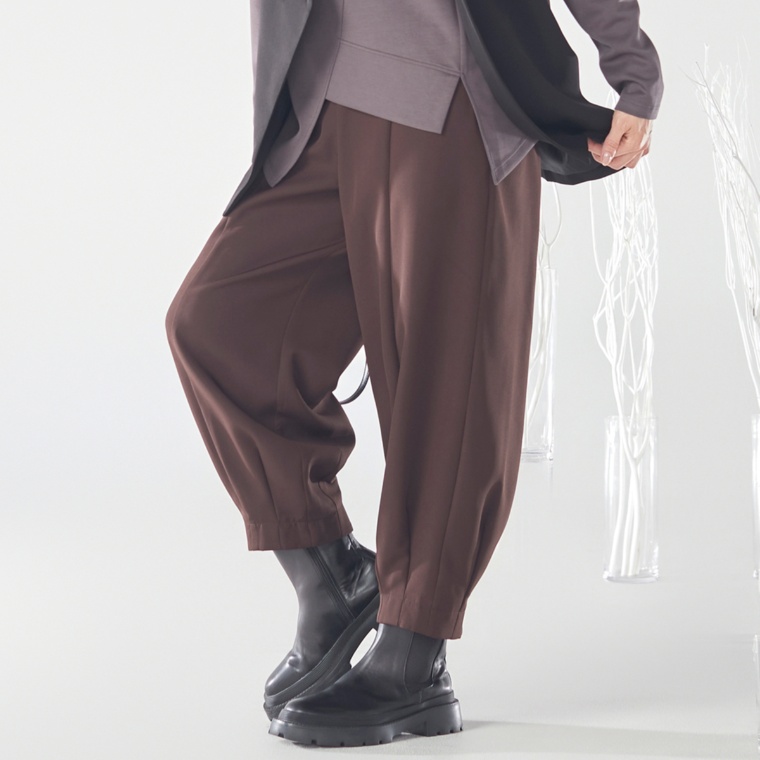 alsome ダーツ使いのワイドパンツ ネット限定カラー