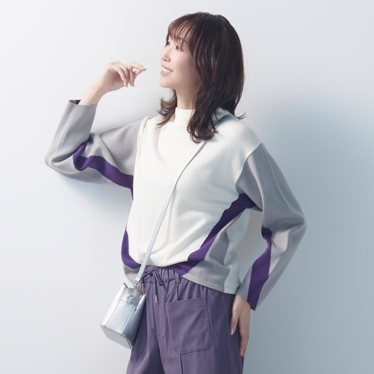 Remite 配色ラインボトルネックニット