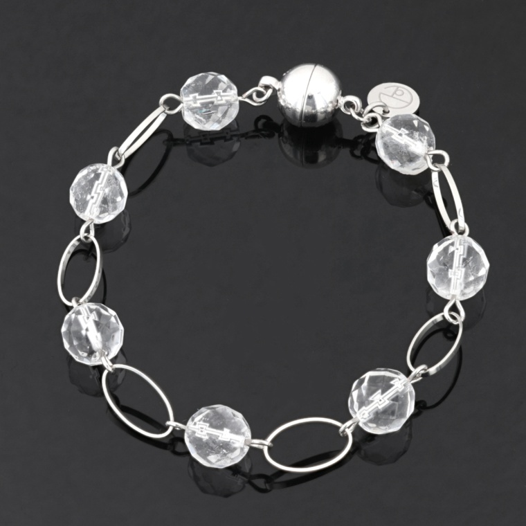 eclat ロッククリスタル&メタルオーバル ステーションブレスレット