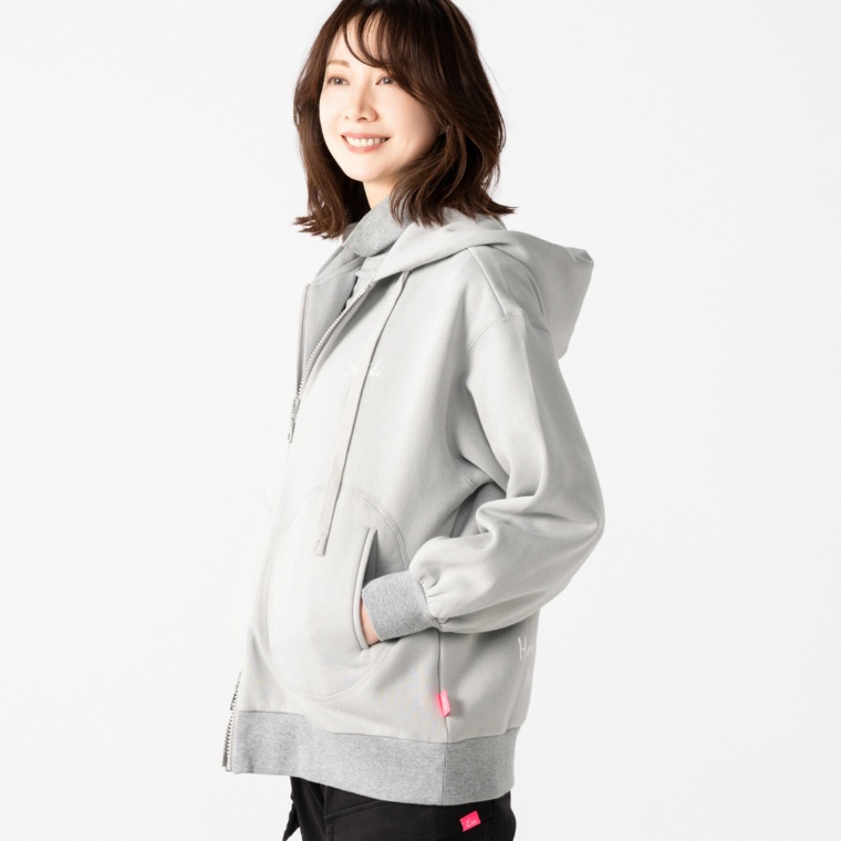 KiKKi 裏毛起毛ロゴプリントパーカー