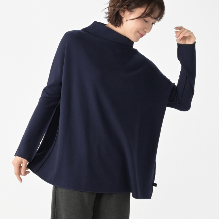 KawaiOkada ストレッチソフトタッチボトルネックプルオーバー