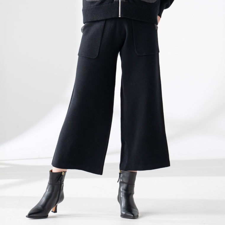 PCD 異素材コンビのクロップド丈セミワイドパンツ