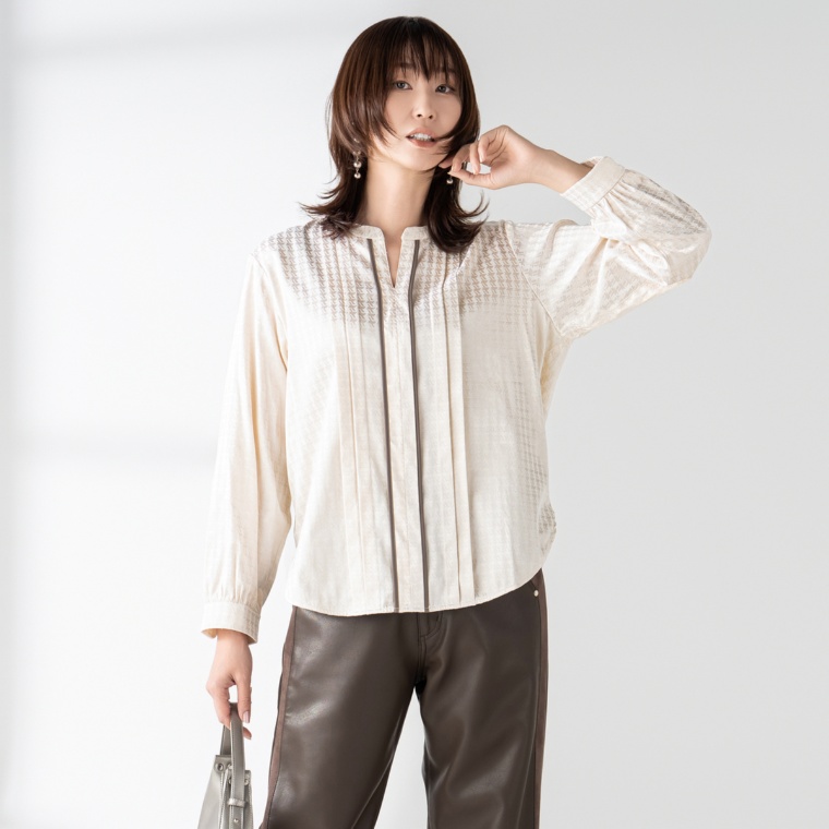 PCD 千鳥ジャカードのタックアクセントプルオーバー