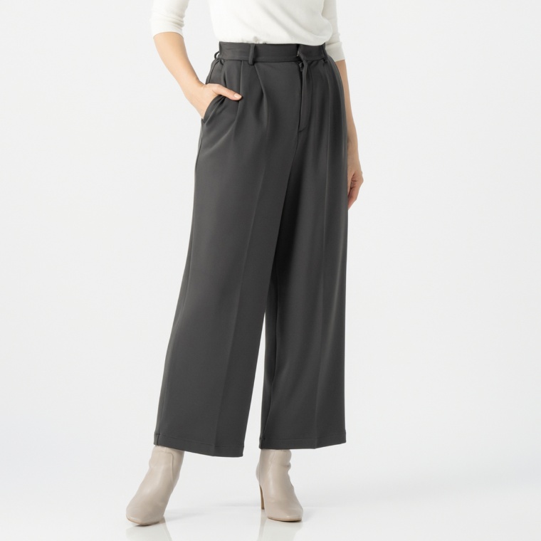 Beauty Fit あったかワイドパンツ