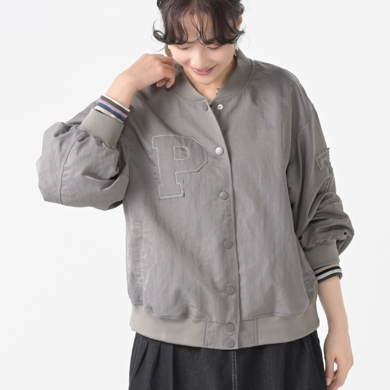 PERSONS ぷっくりロゴライトスタジャン