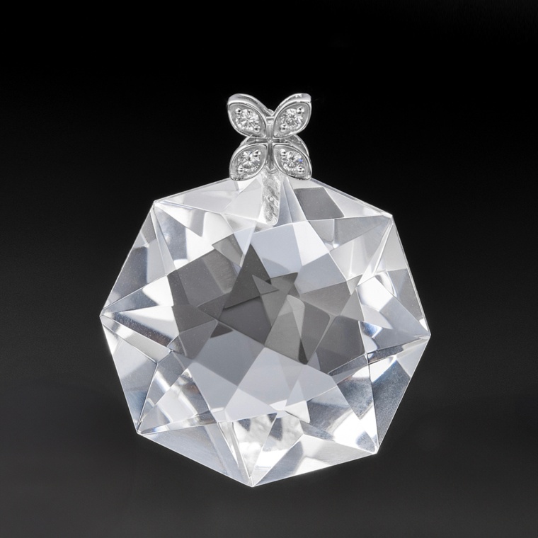 PT950八角水晶ペンダントヘッド40.0ctUP