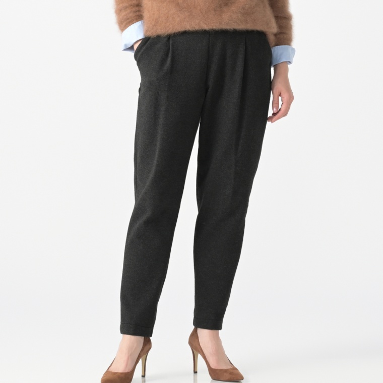 グンゼサブリナ裏起毛ストレッチテーパードパンツ ネット限定