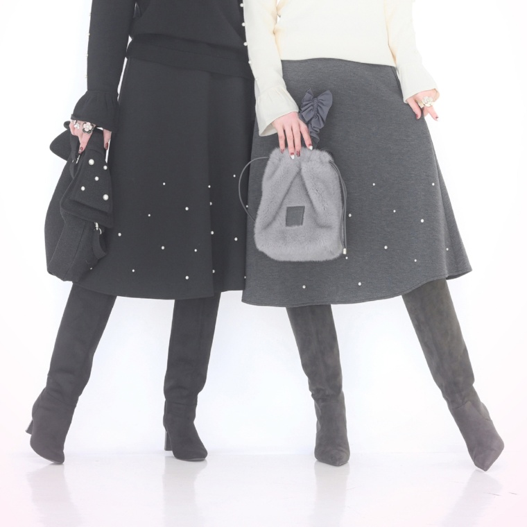 &LOVE パール調ビジューの華やかフェミニンスカート