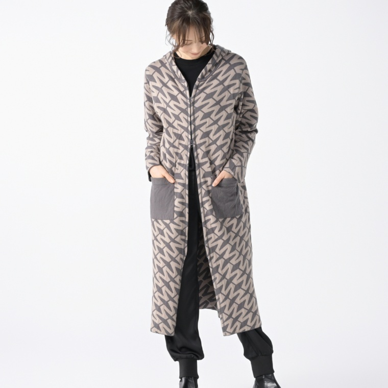 MASAGO フクレダブルジャガードニットコート