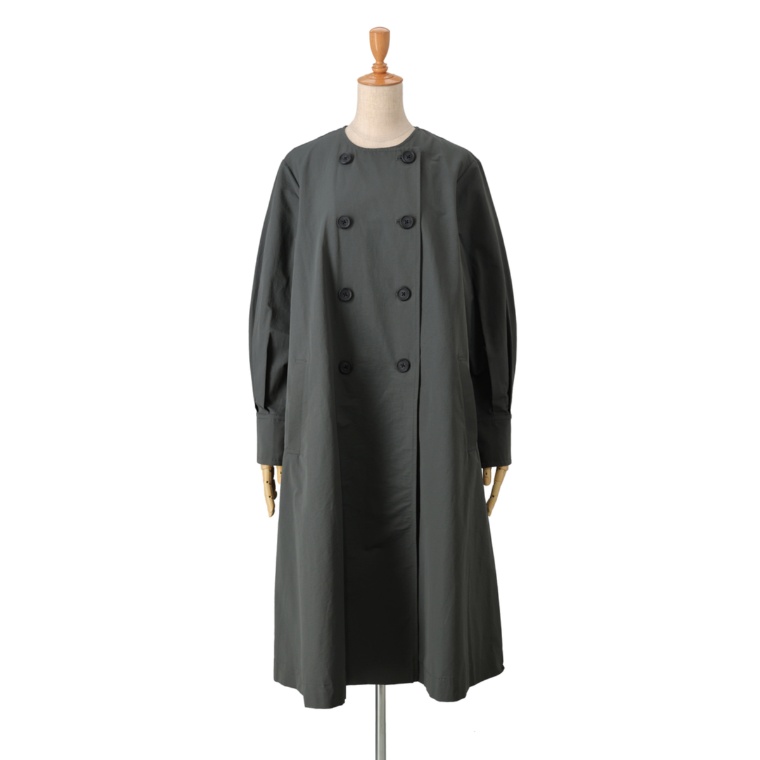 Makana na Kathy クアナニドレスコート