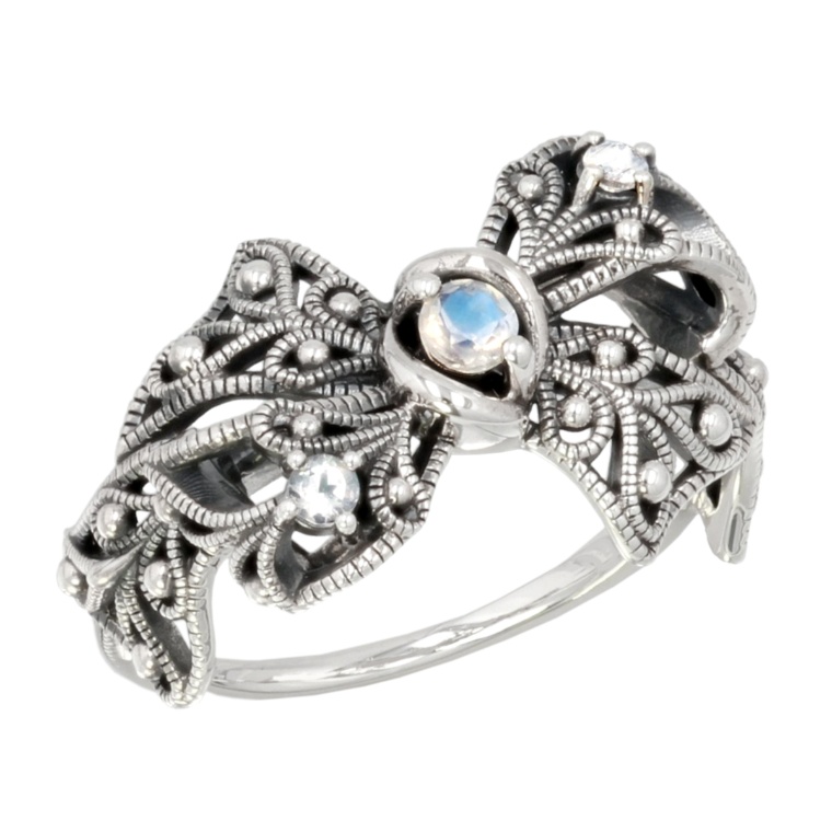 ラフィネ シルバー925 フェルスパーリボンリング