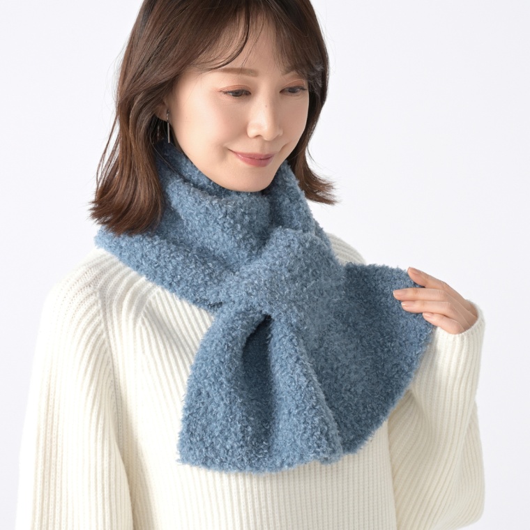 ルナジュメール ネット限定カールヤーンクロスマフラー