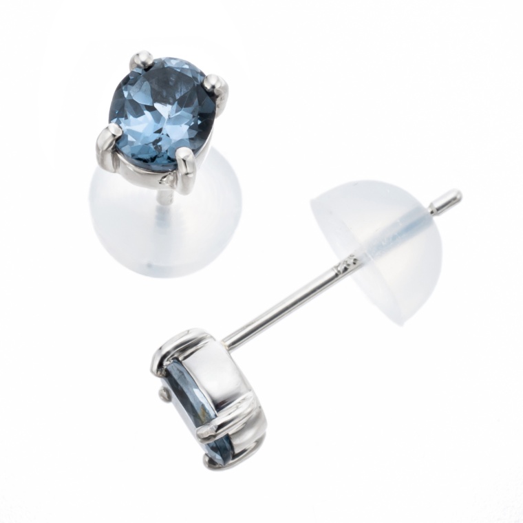 プラチナカラースピネル PT900ピアス 計0.6ctUP