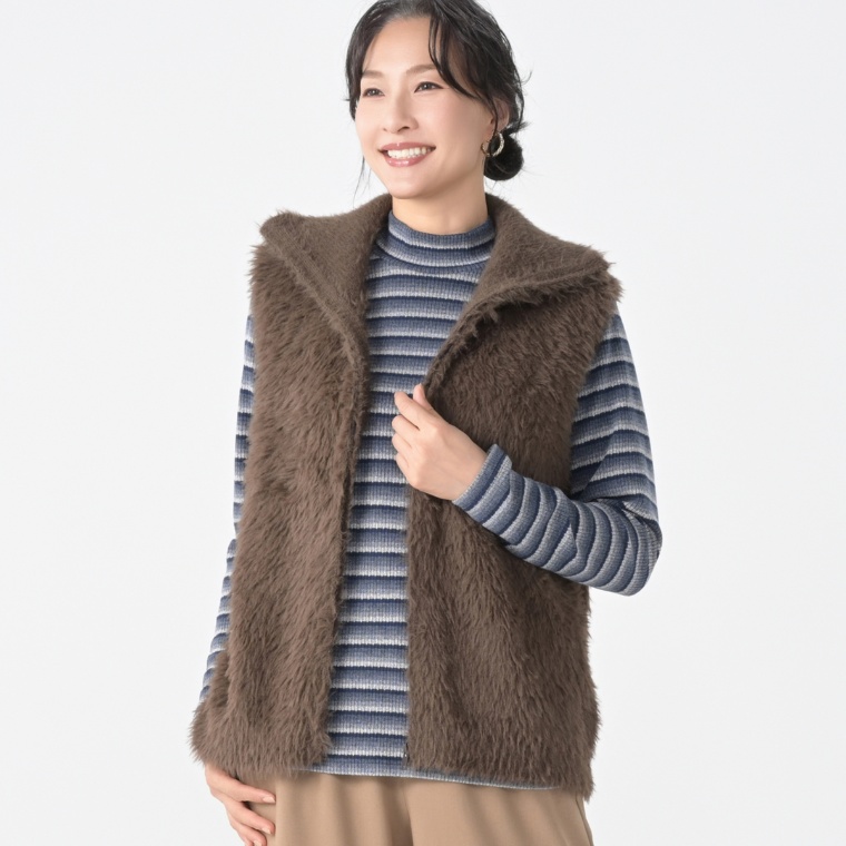 PERSONS フワフワジップアップベスト