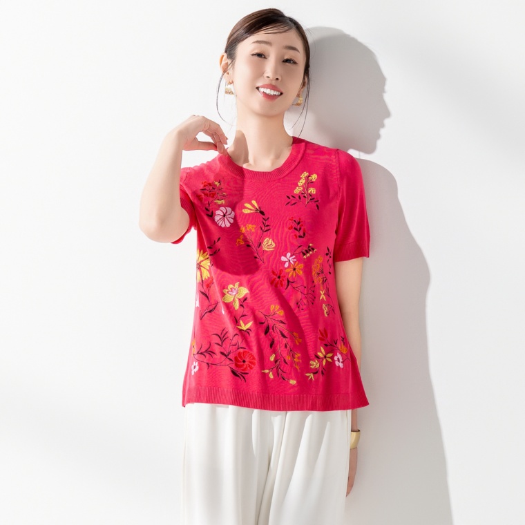 IVKO WOMAN フローラルパターン刺繍プルオーバー