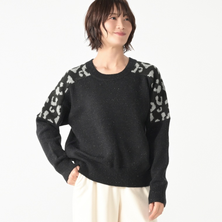 ANGELOS ワンポイントアニマル柄キラキラニットセーター