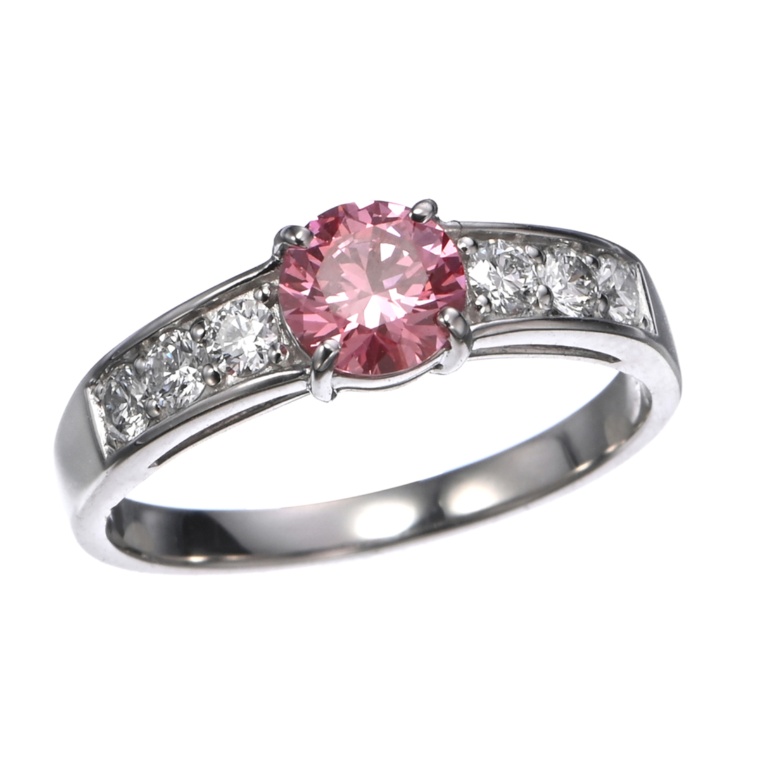 ラボグロウンピンク&Dカラーダイヤ PT950 リング