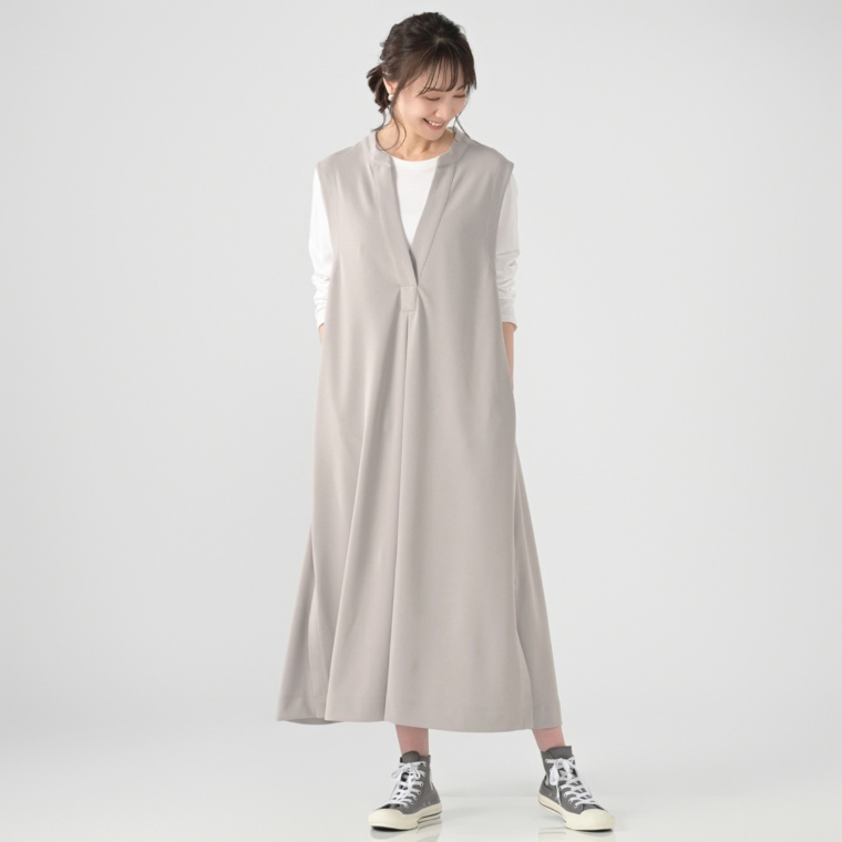 Remite スリットネックジャンパースカート