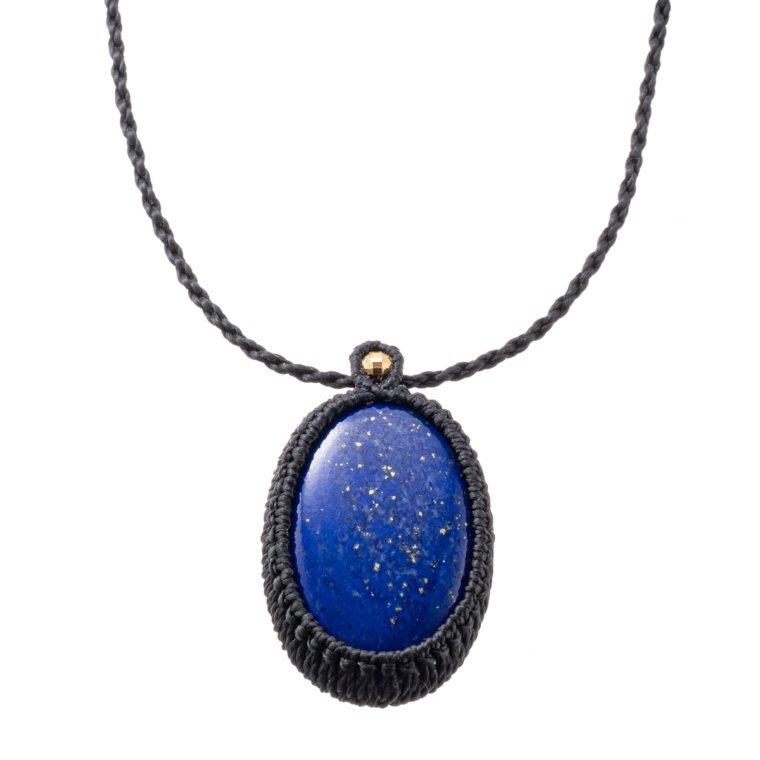 ラピスラズリオーバル18KYGマクラメ編みネックレス 30ctUP