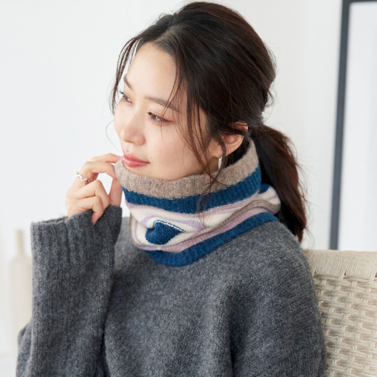 ルナジュメール吸湿発熱糸なめらかニットネックウォーマー