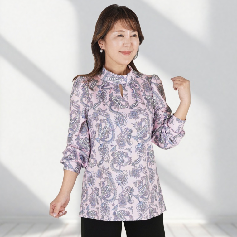 JEWEL MORRY’S プリントロールネックプルオーバー