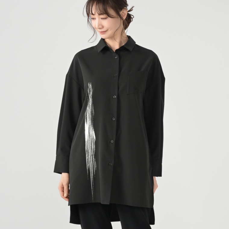 BOUTIQUE JUNKO ブラシ箔プリントシャツ