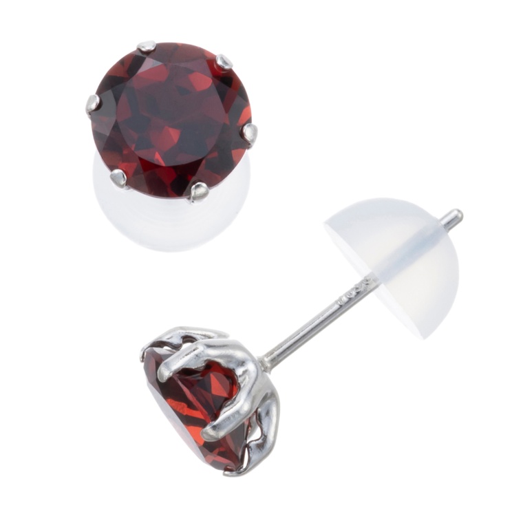 レッドガーネットPTピアス計1.8ctUP