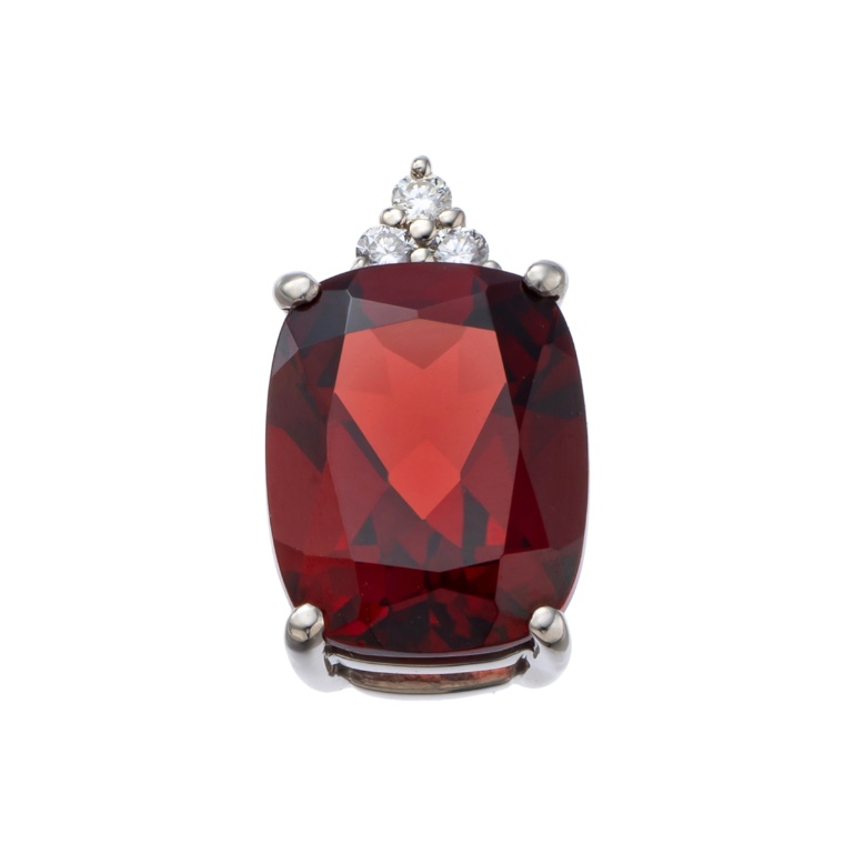 レッドガーネットPT950ペンダントヘッド2.2ctUP