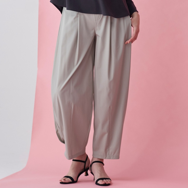 falsetto サイドボックスプリーツバレルパンツ