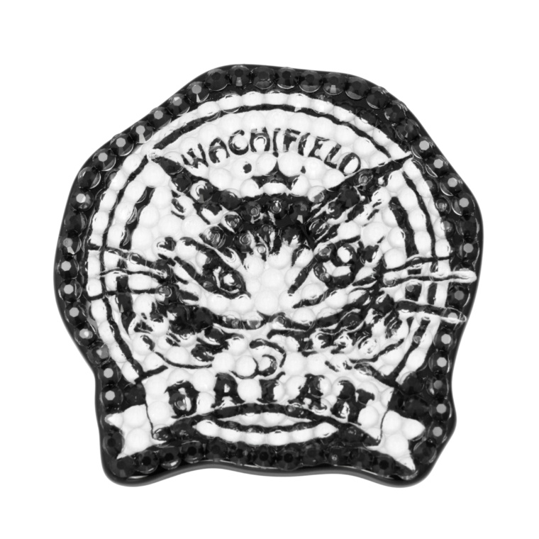 わちふぃーるど ほおづえダヤン キラキラブローチ