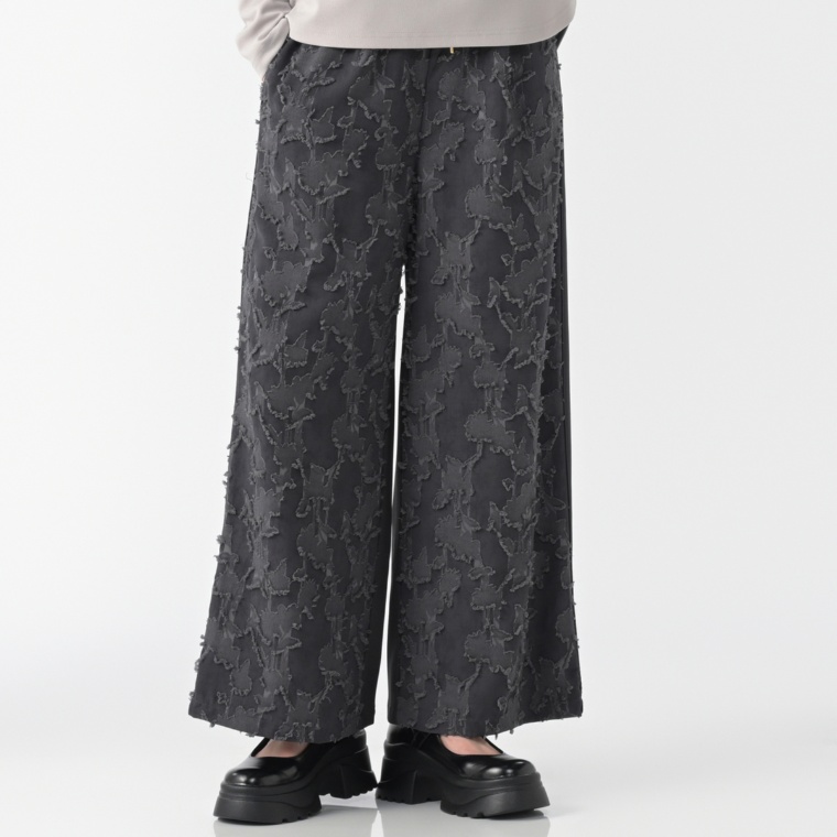 Remite 幾何学柄ジャガードワイドパンツ