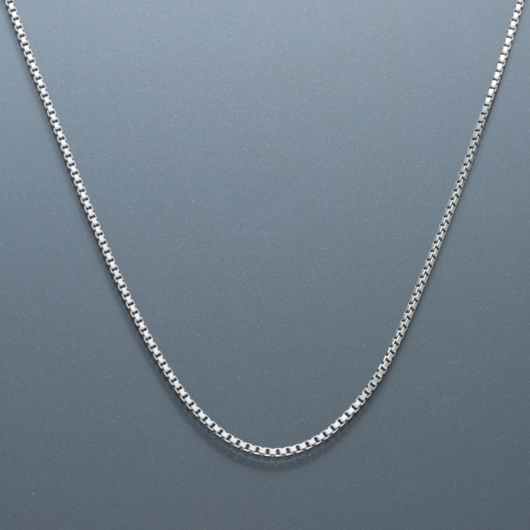 純プラチナ ボリュームブライトベネチアンチェーンネックレス