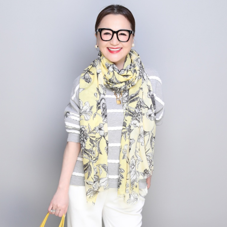 ANNE COQUINE デッサン調フラワープリントスカーフ