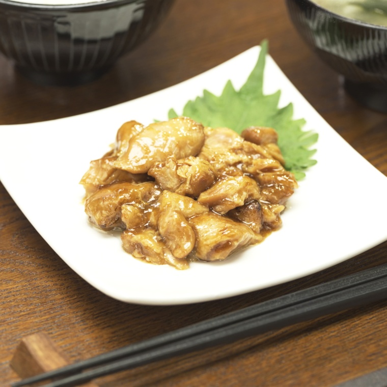 鶏と根菜のうま煮&やきとり計6袋