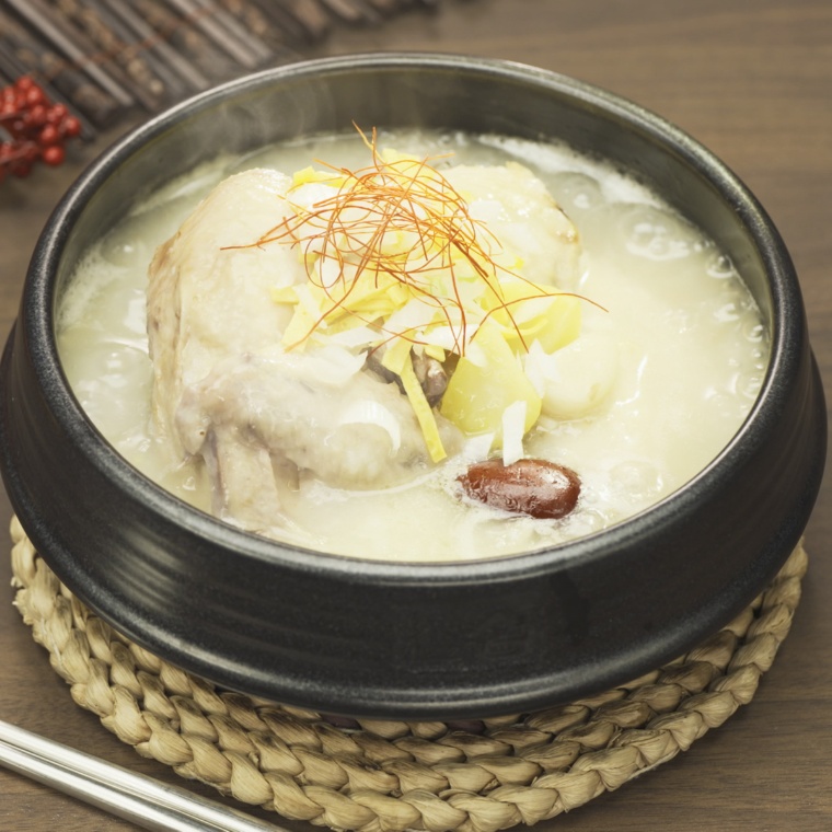 韓美膳 自家製レシピの参鶏湯800g×2袋