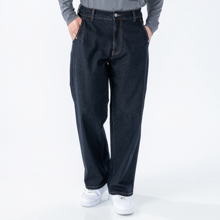 Lucca Uomo alla moda ストレッチデニムストレートパンツ