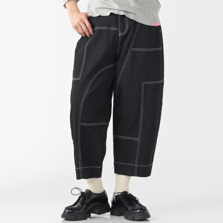 KiKKi パネル切替カーブデニムパンツ