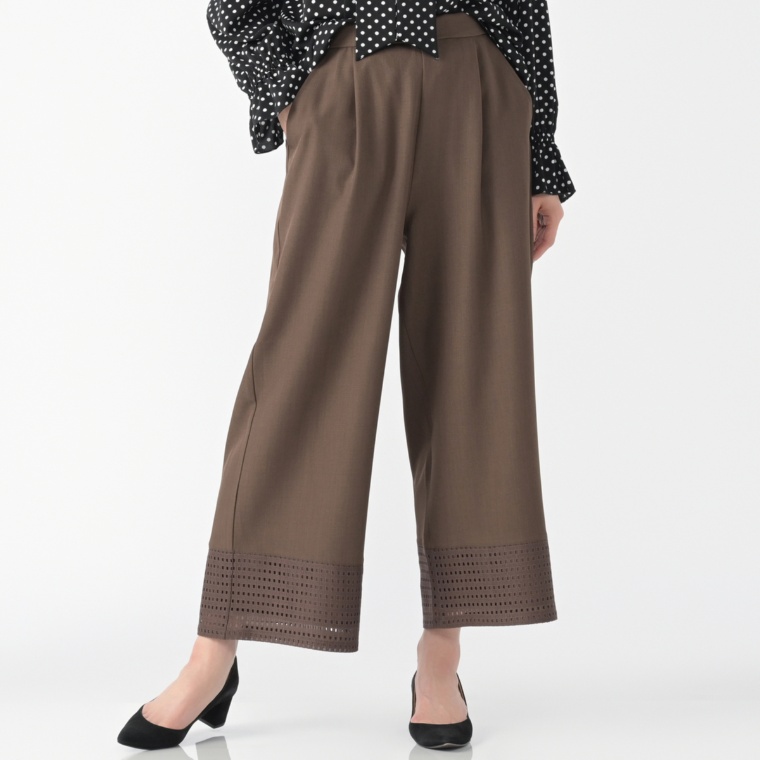 CARRIERE 裾スクエアレースワイドパンツ