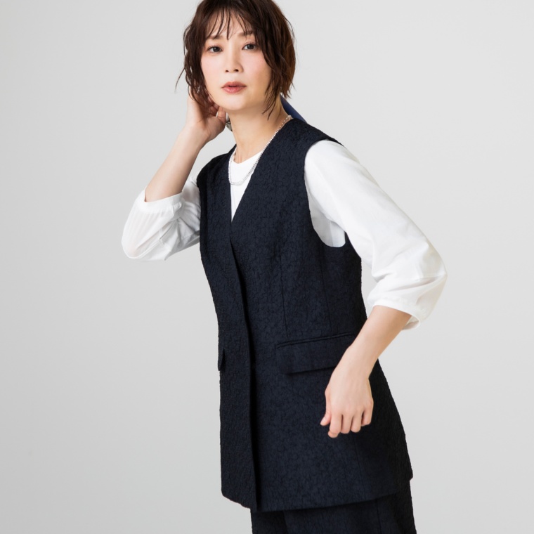 CARRIERE ポコポコジャカードVネックジレ